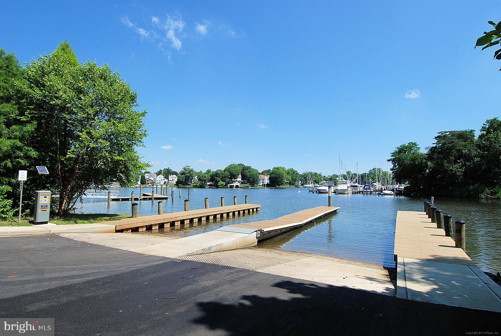 THE LANDING AT SPA CREEK - Residential