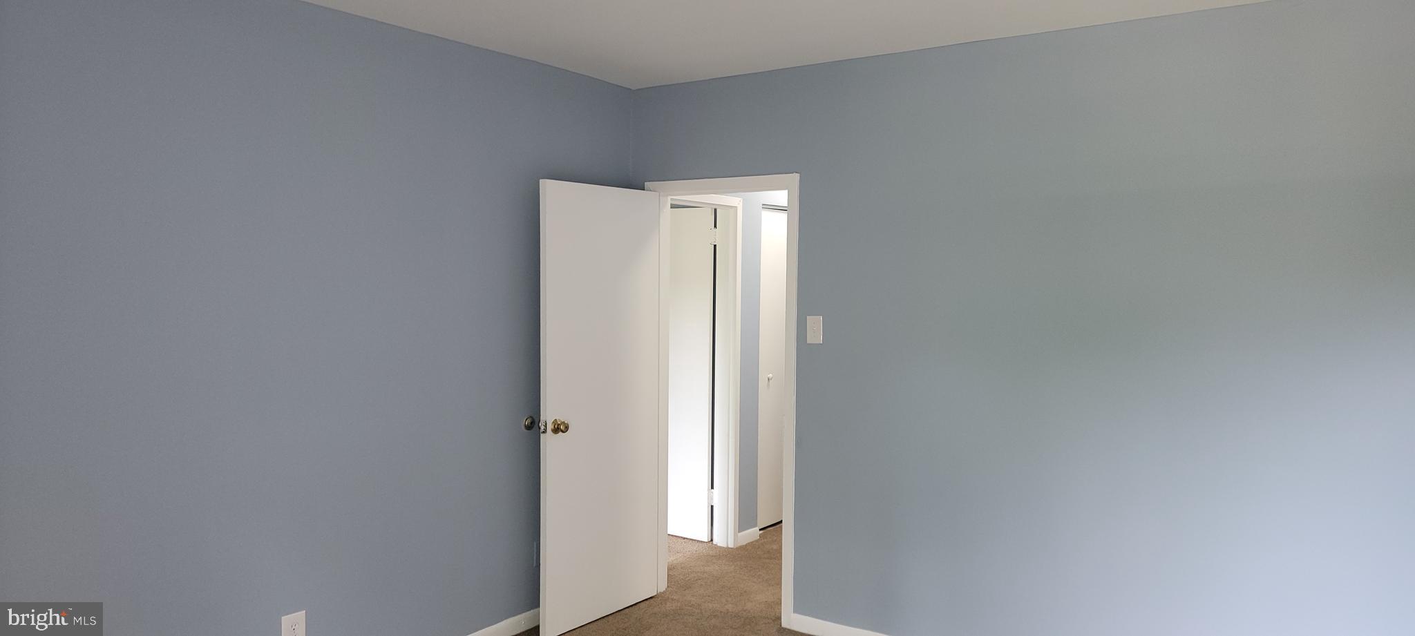 TREETOP CONDO - Residential