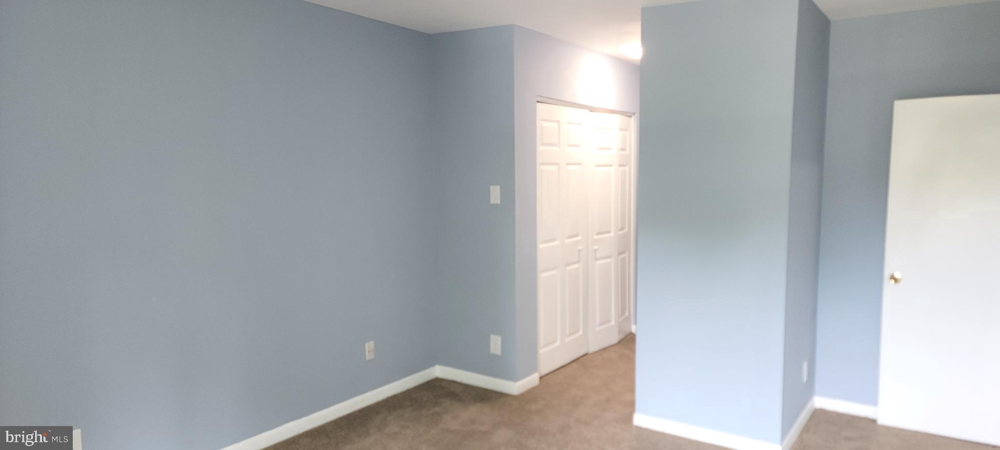 TREETOP CONDO - Residential