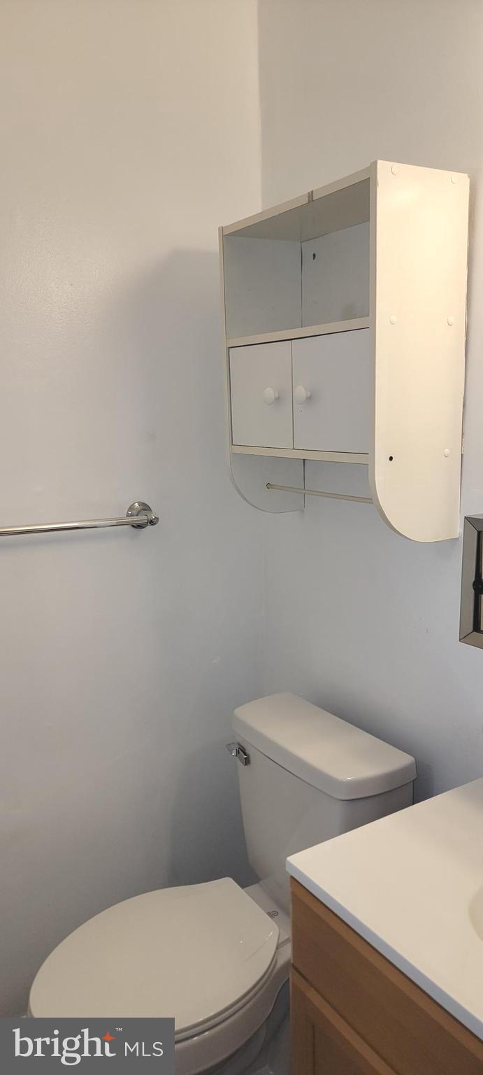 TREETOP CONDO - Residential