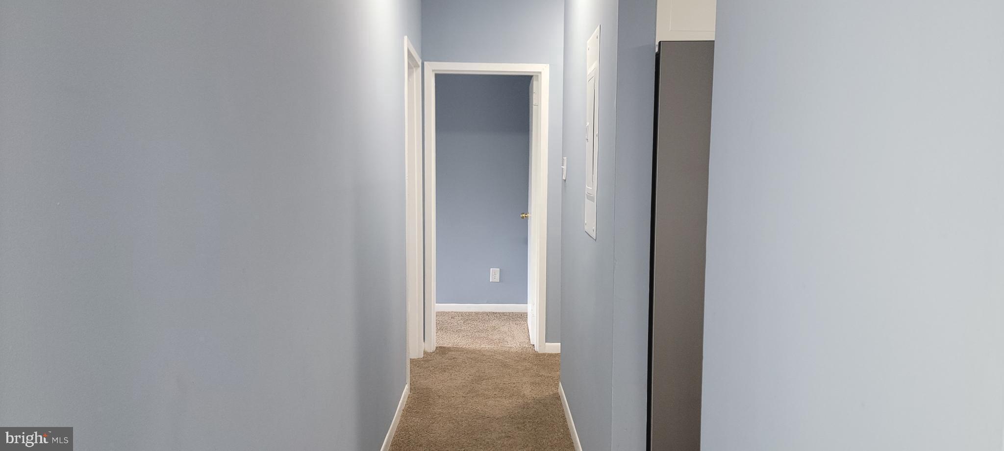 TREETOP CONDO - Residential