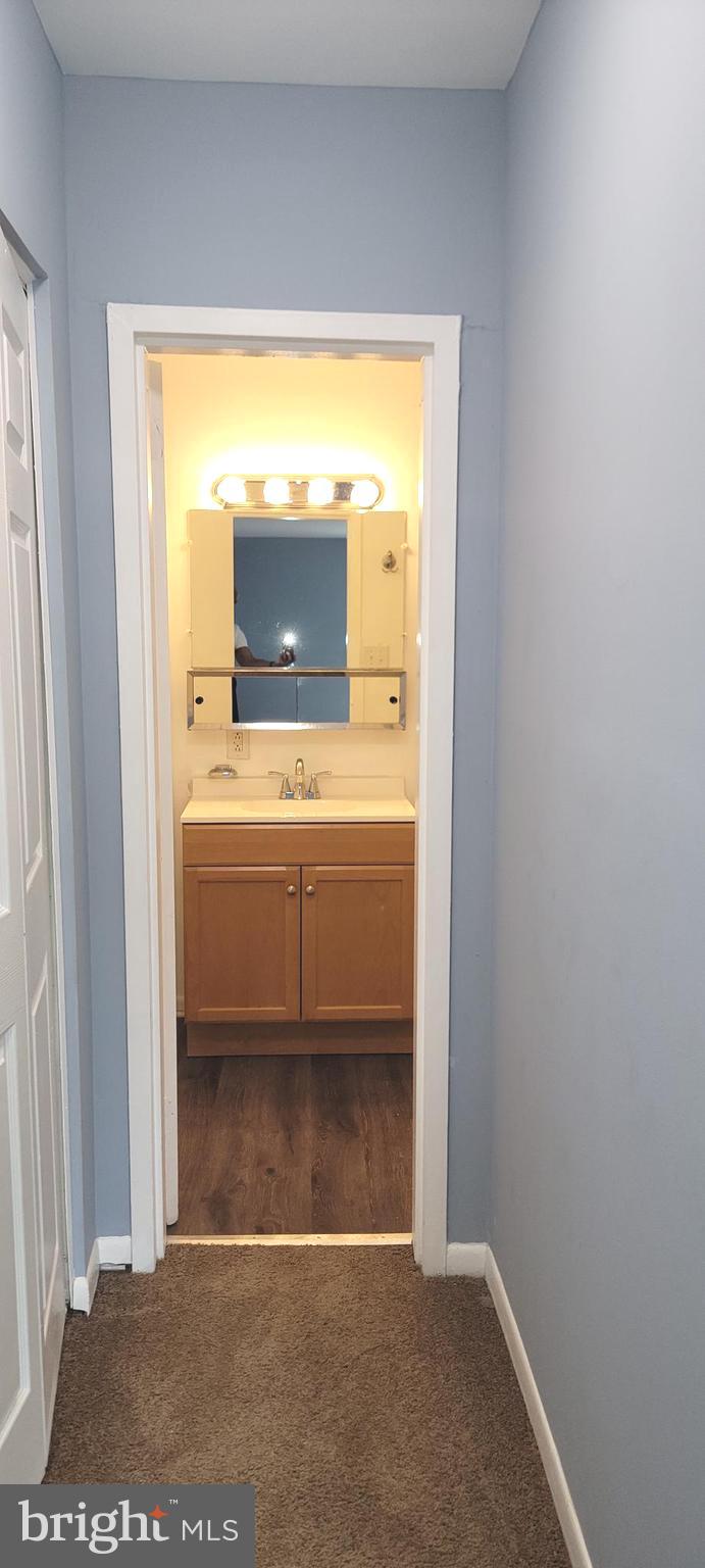 TREETOP CONDO - Residential