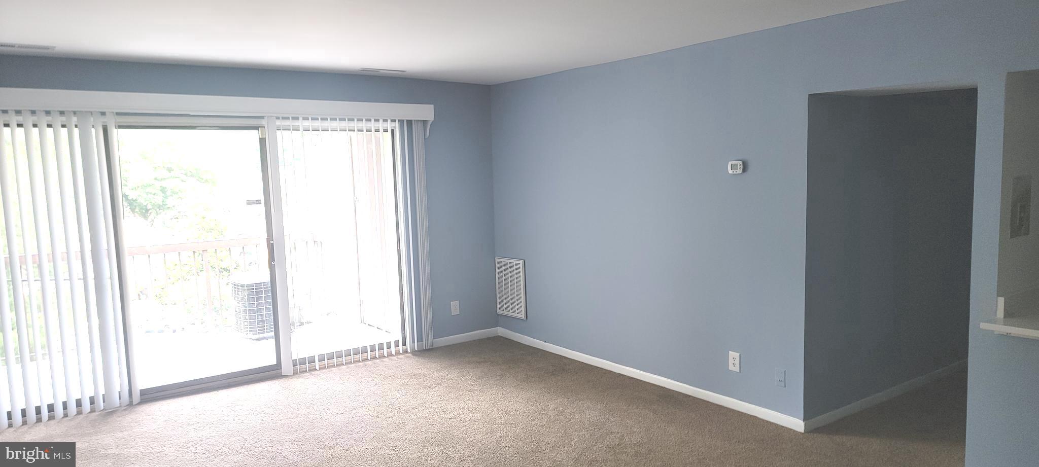 TREETOP CONDO - Residential