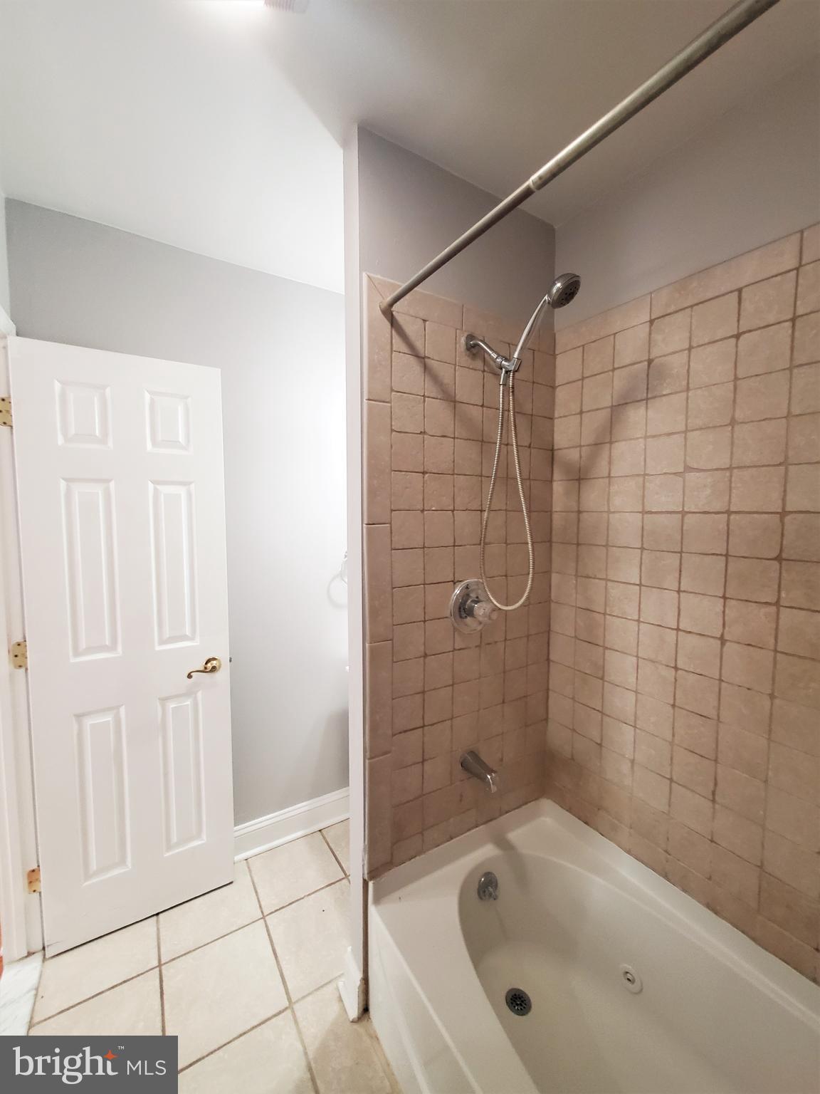 GRADUATE HOSPITAL - Residential