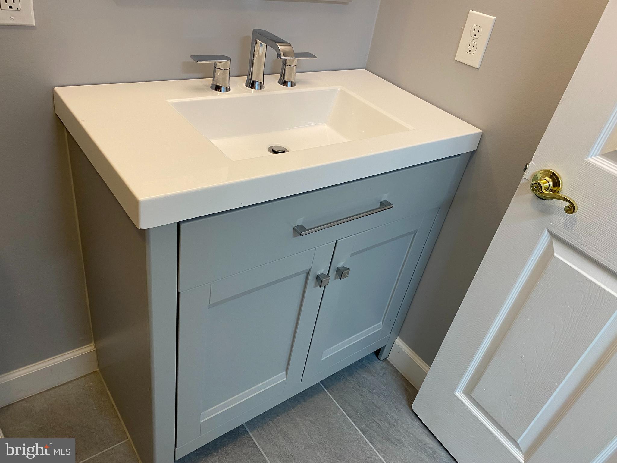 WASHINGTON VILLAGE - Residential