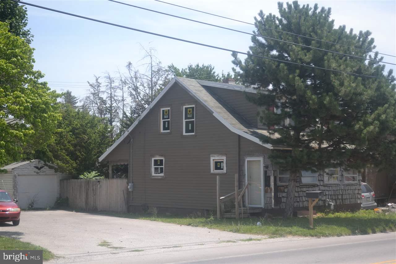 LINCOLN PARK - Residential