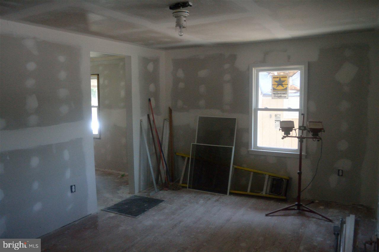 LINCOLN PARK - Residential