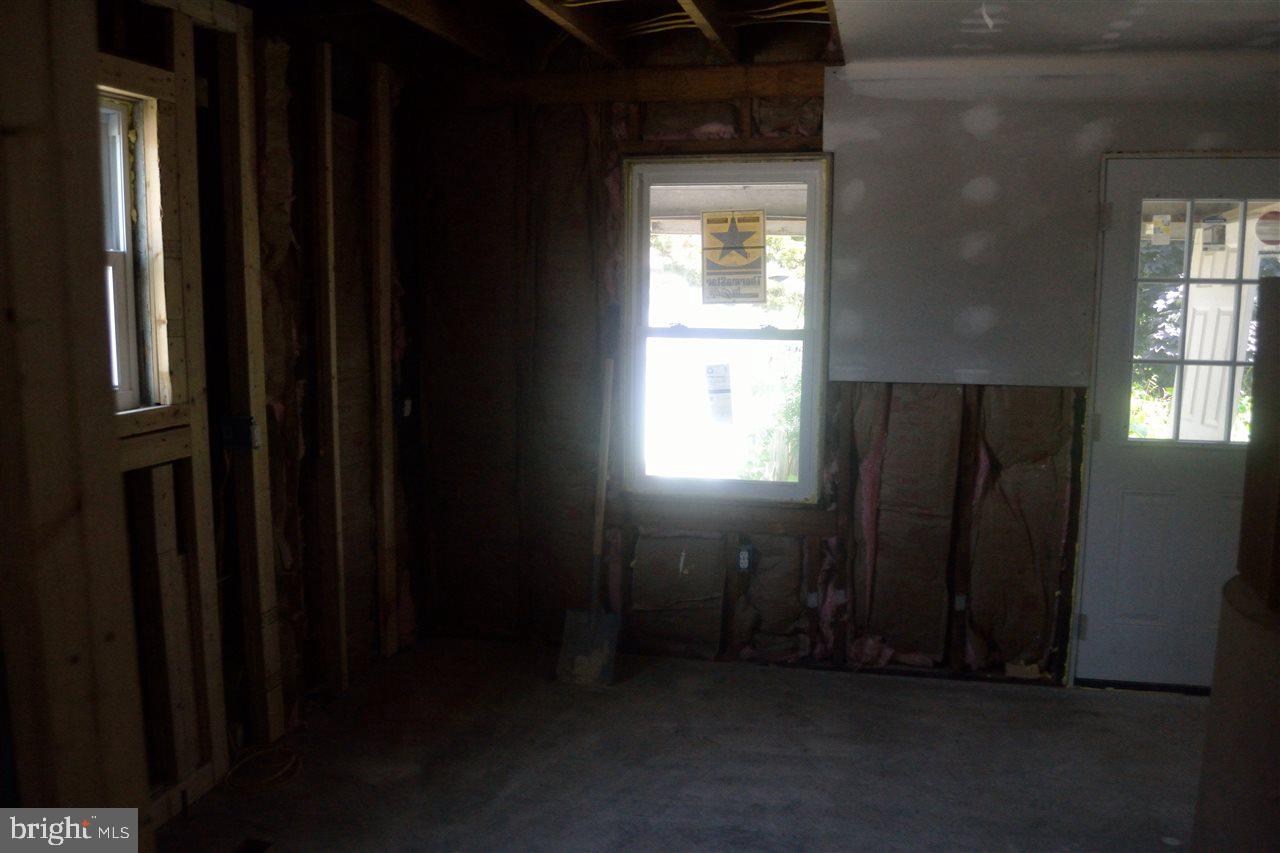 LINCOLN PARK - Residential