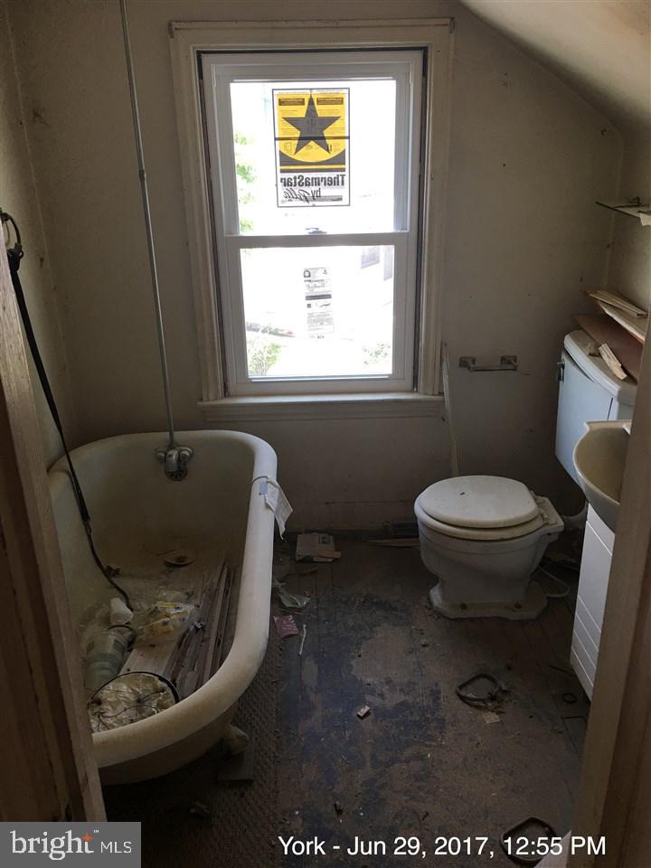 LINCOLN PARK - Residential