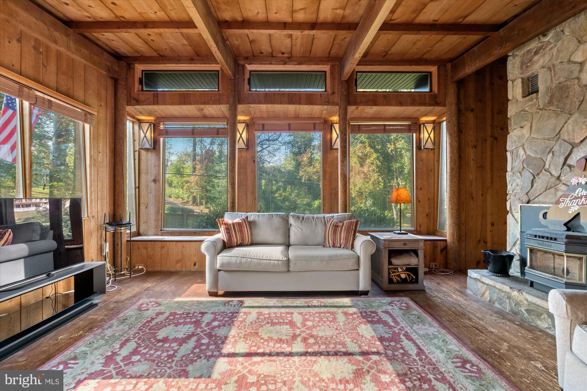 CLIFTON - Residential