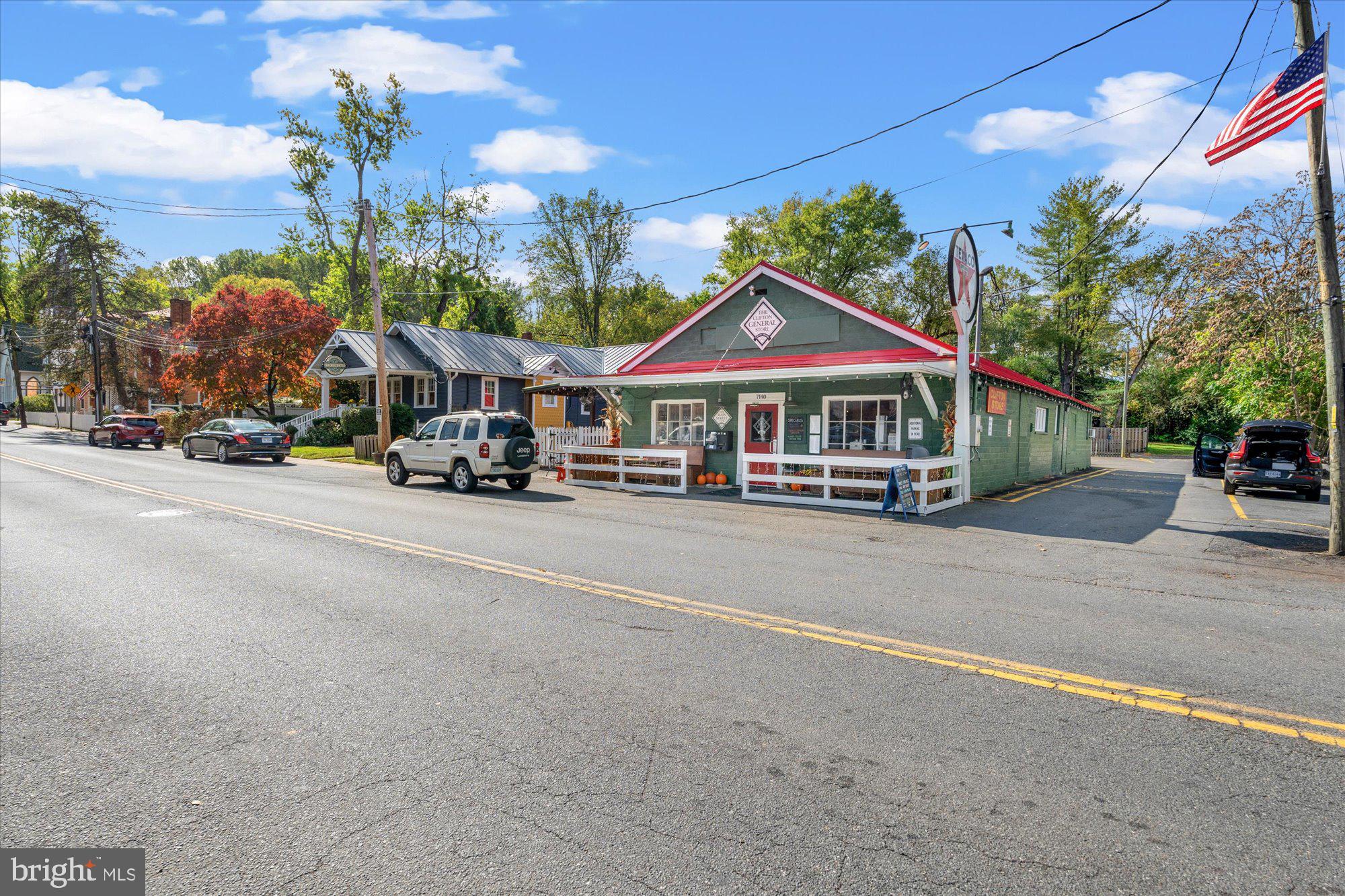 CLIFTON - Residential