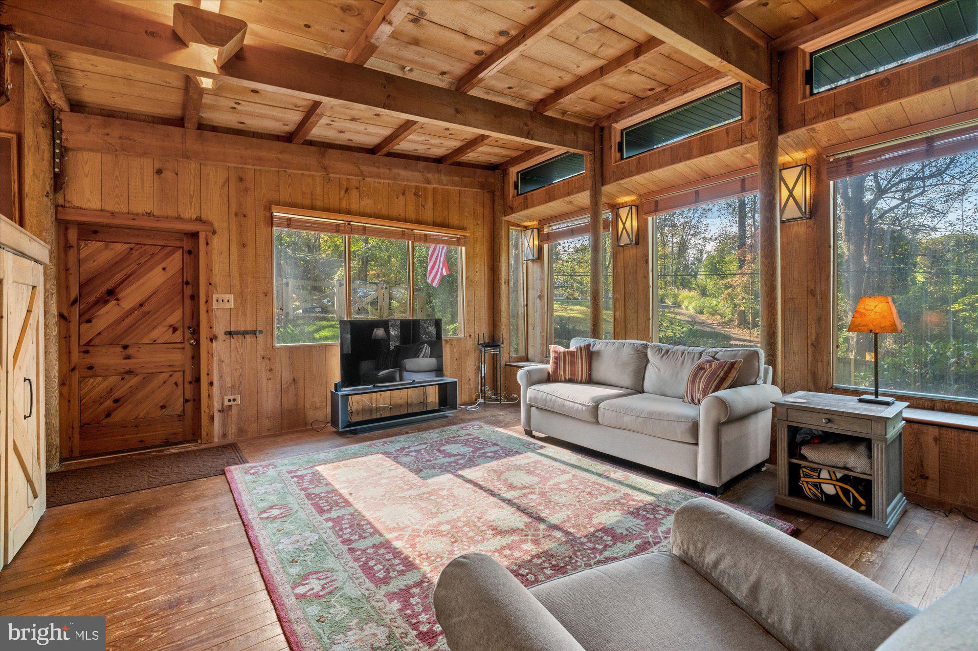 CLIFTON - Residential