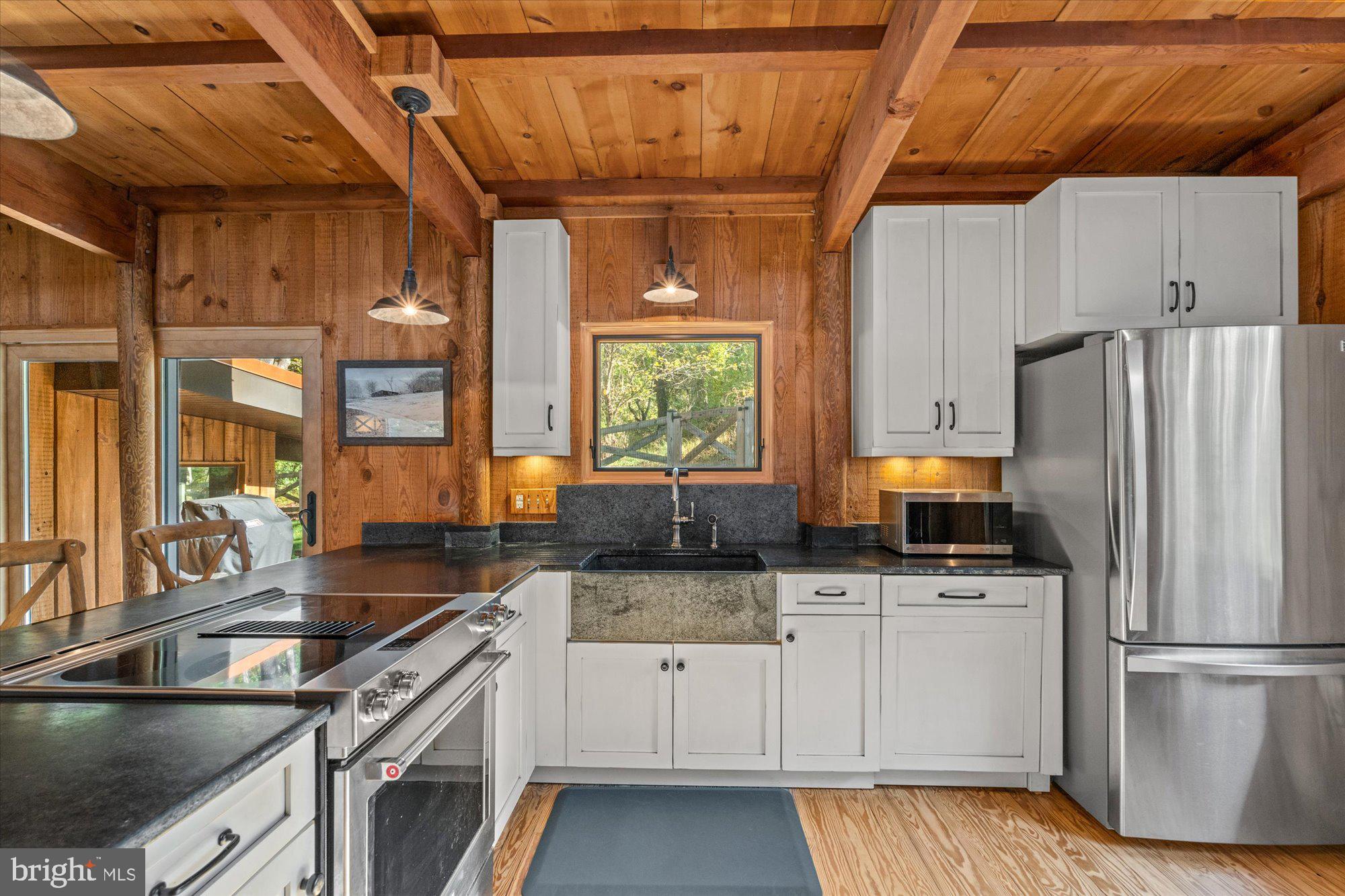 CLIFTON - Residential