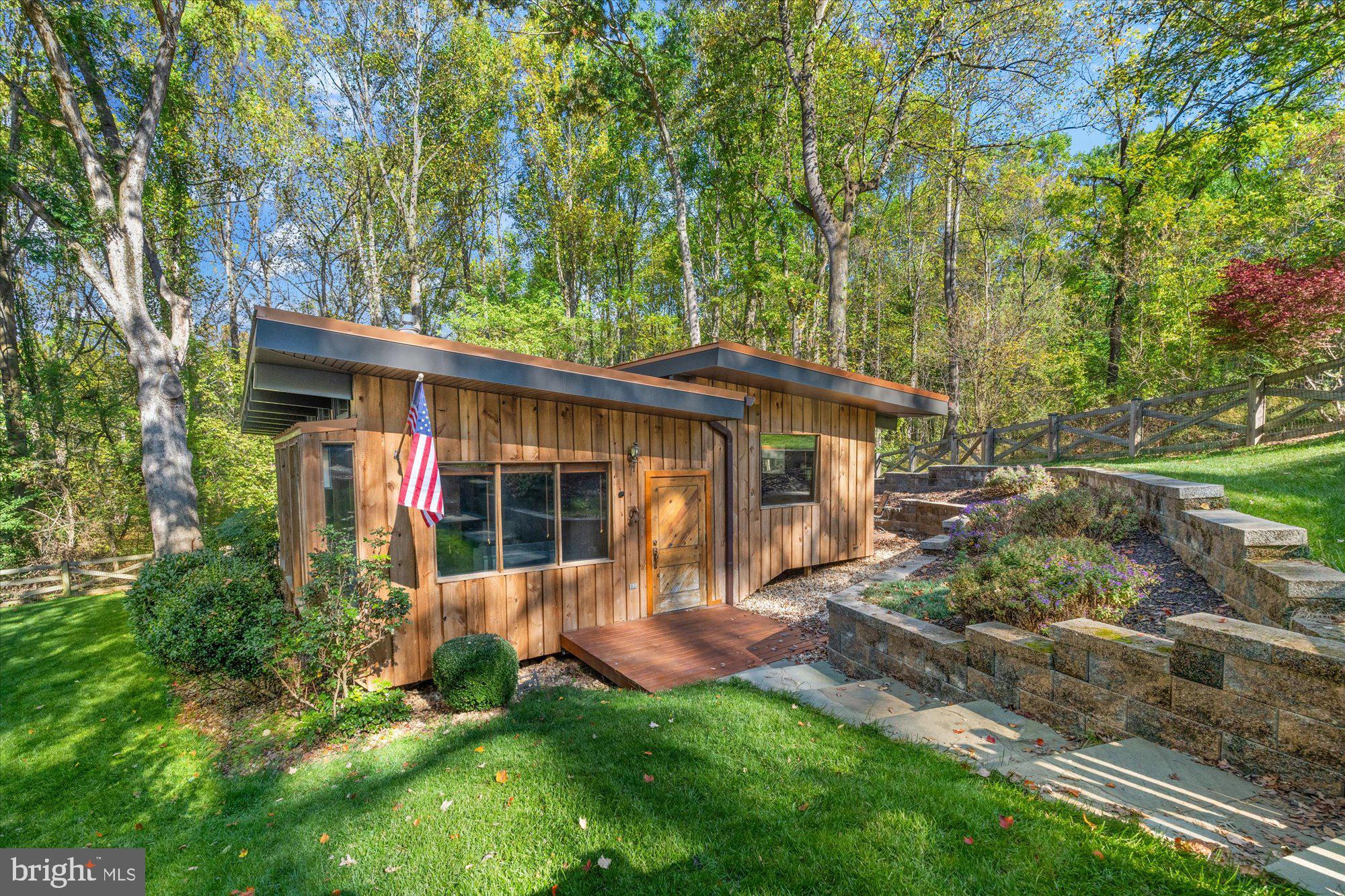 CLIFTON - Residential