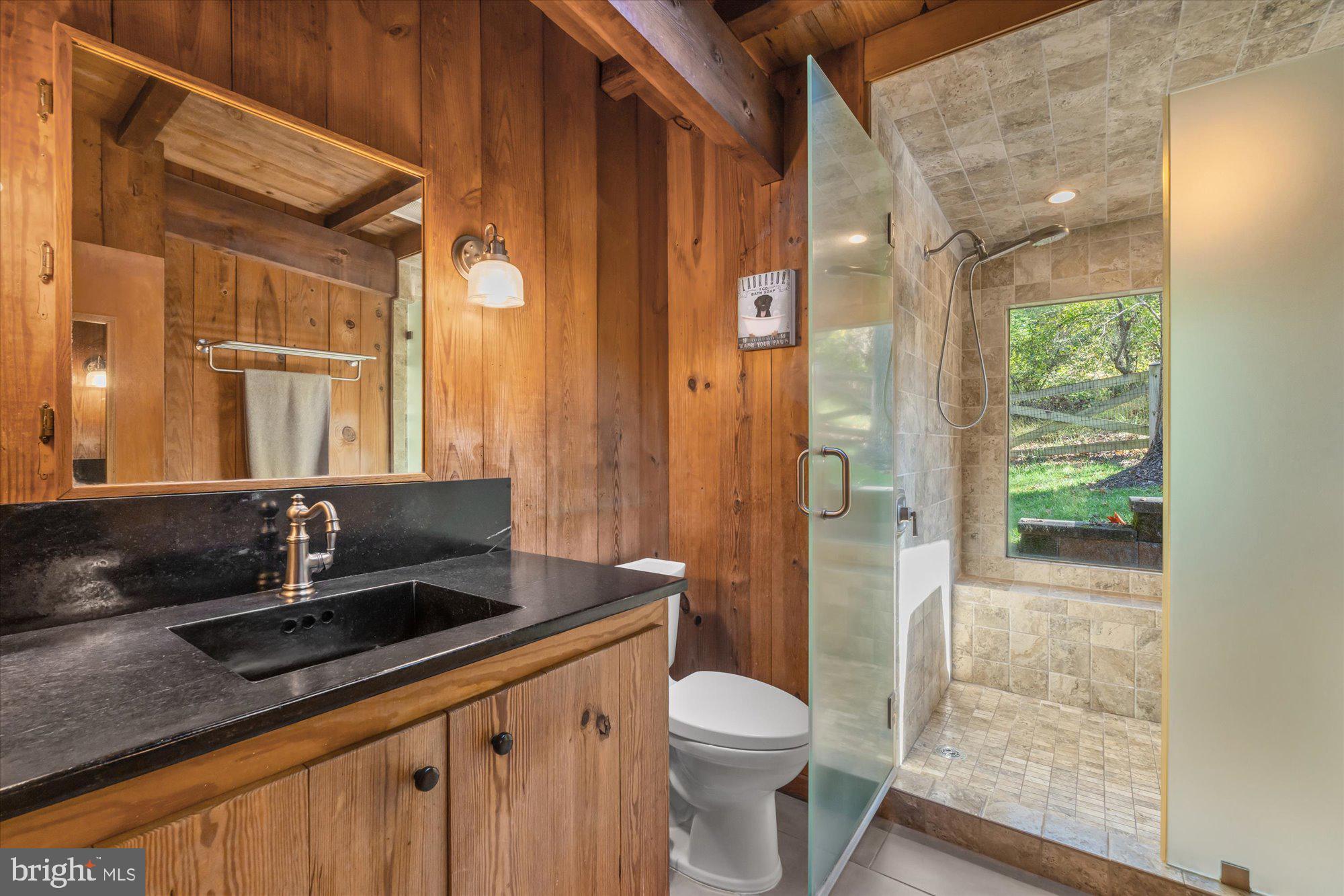 CLIFTON - Residential