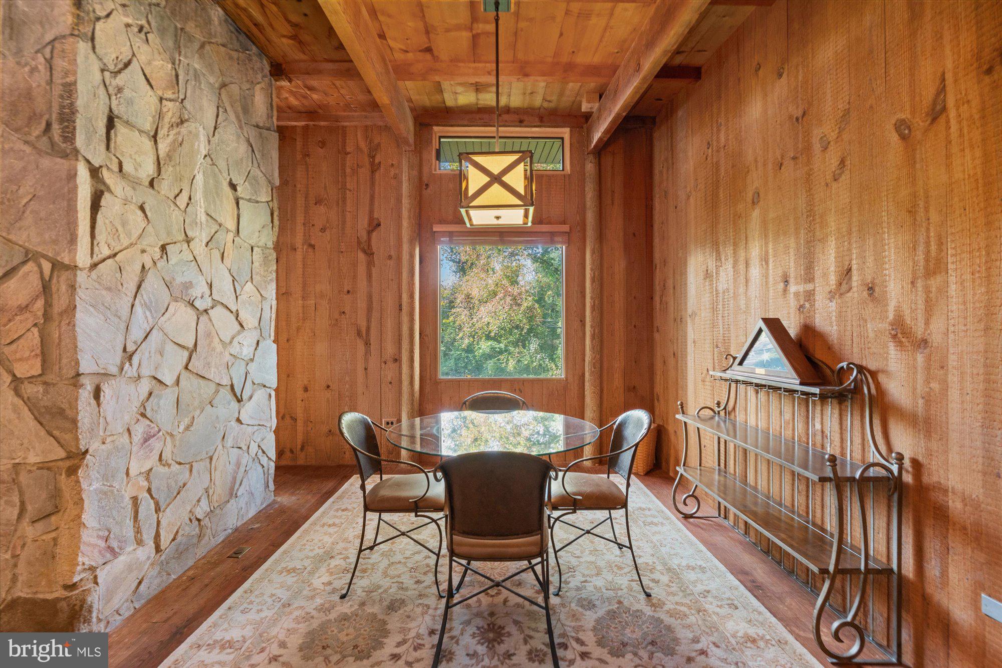 CLIFTON - Residential