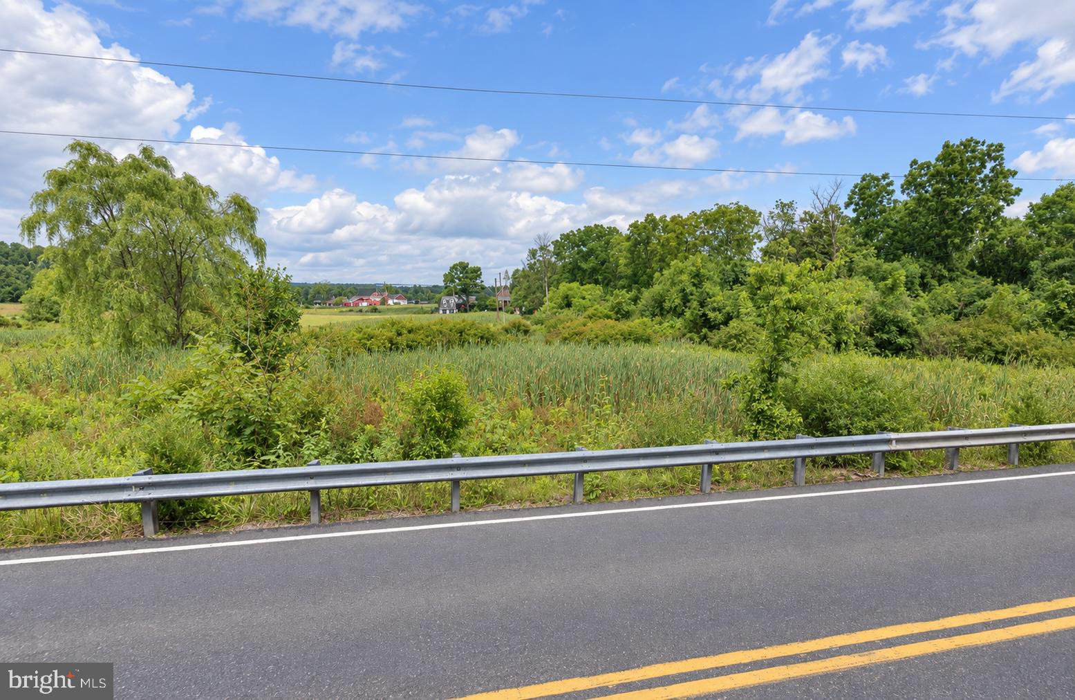 1513 ROUTE 212