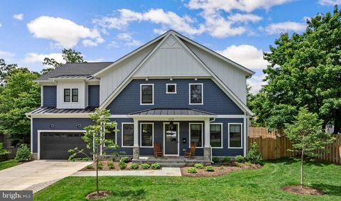 228 MANVELL ROAD SE VIENNA VA 22180