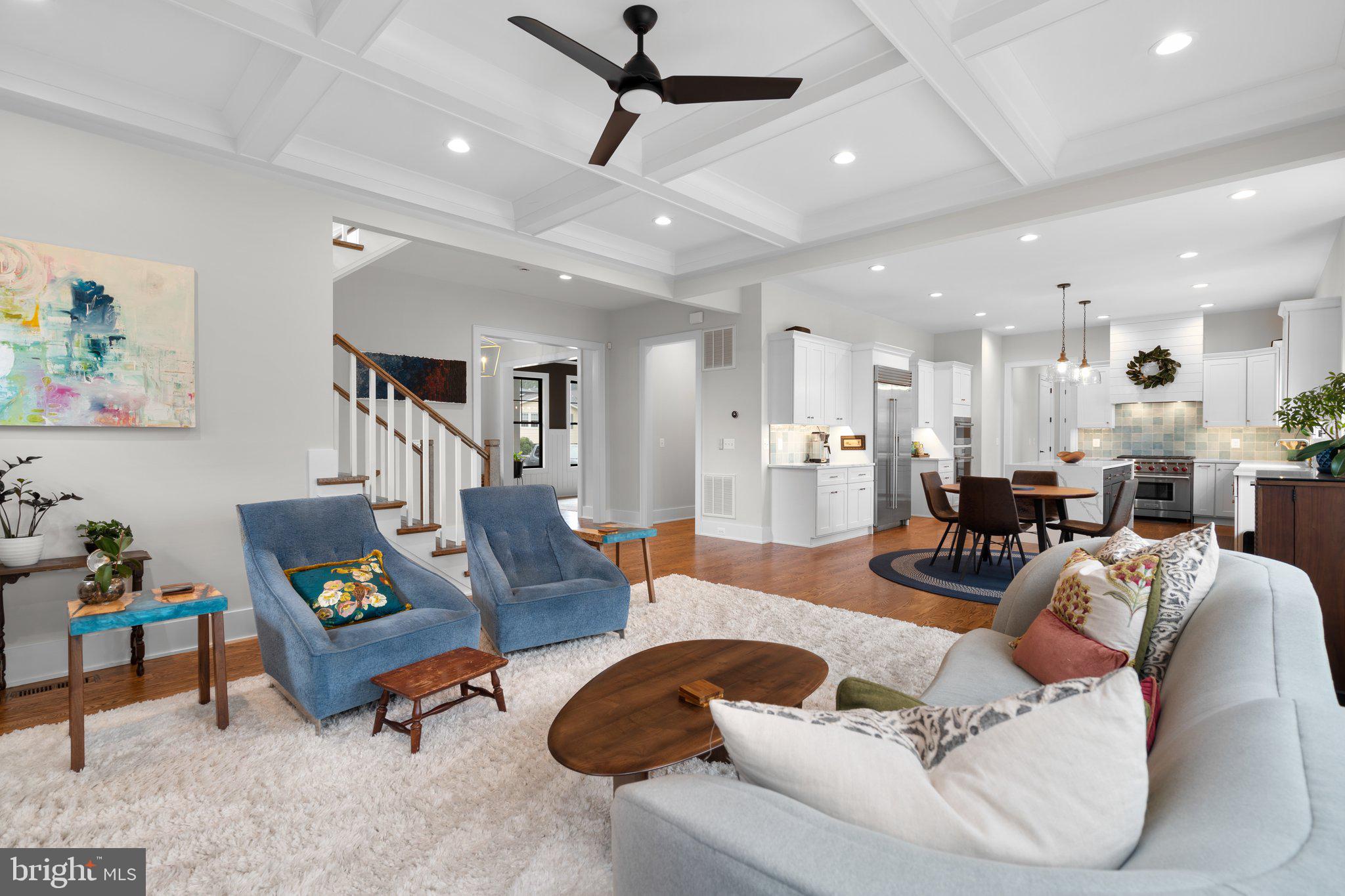 VIENNA WOODS - Residential