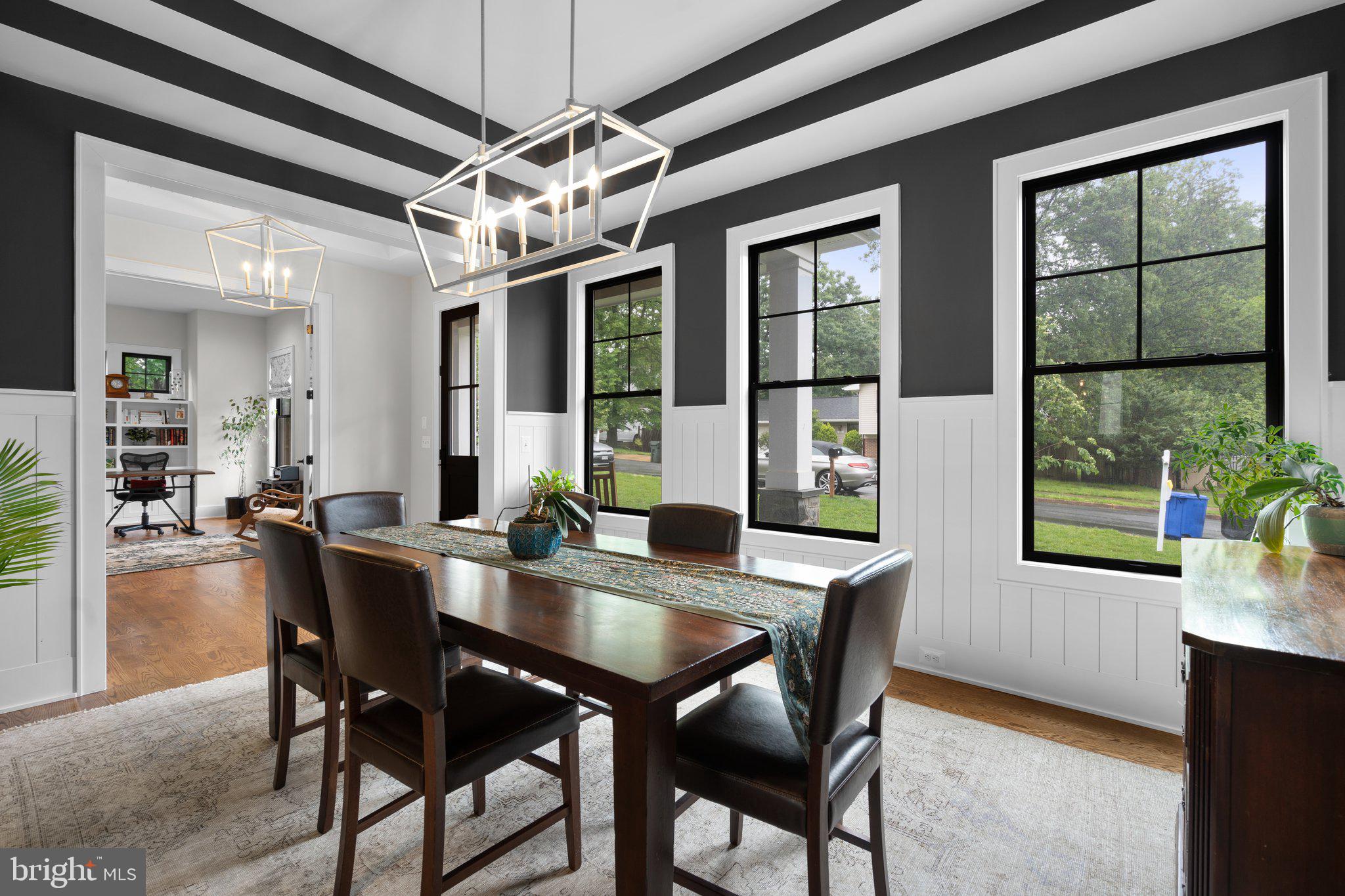 VIENNA WOODS - Residential