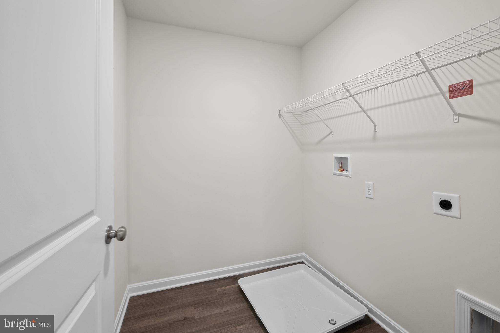 RIVERPOINTE - Residential