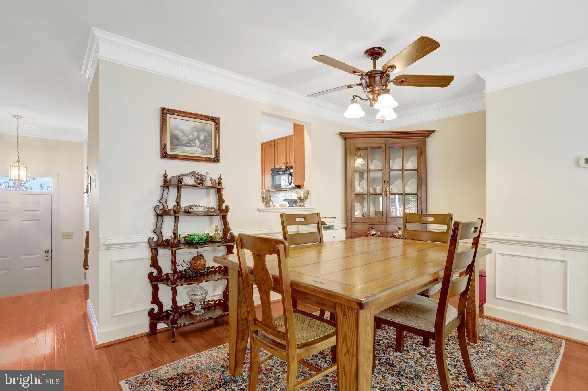 OVERLOOK POINTE - Residential