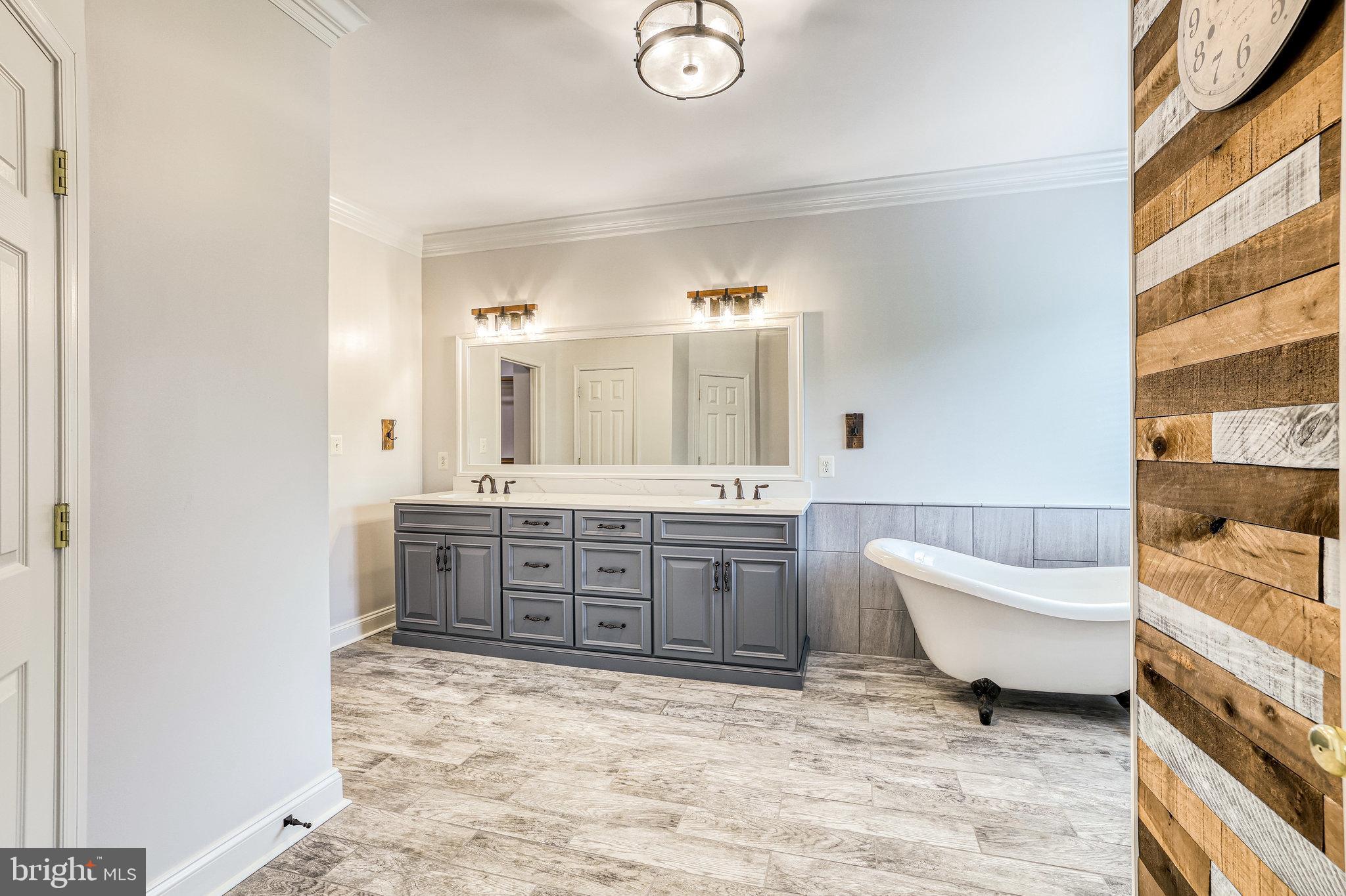 GODFREY - Residential