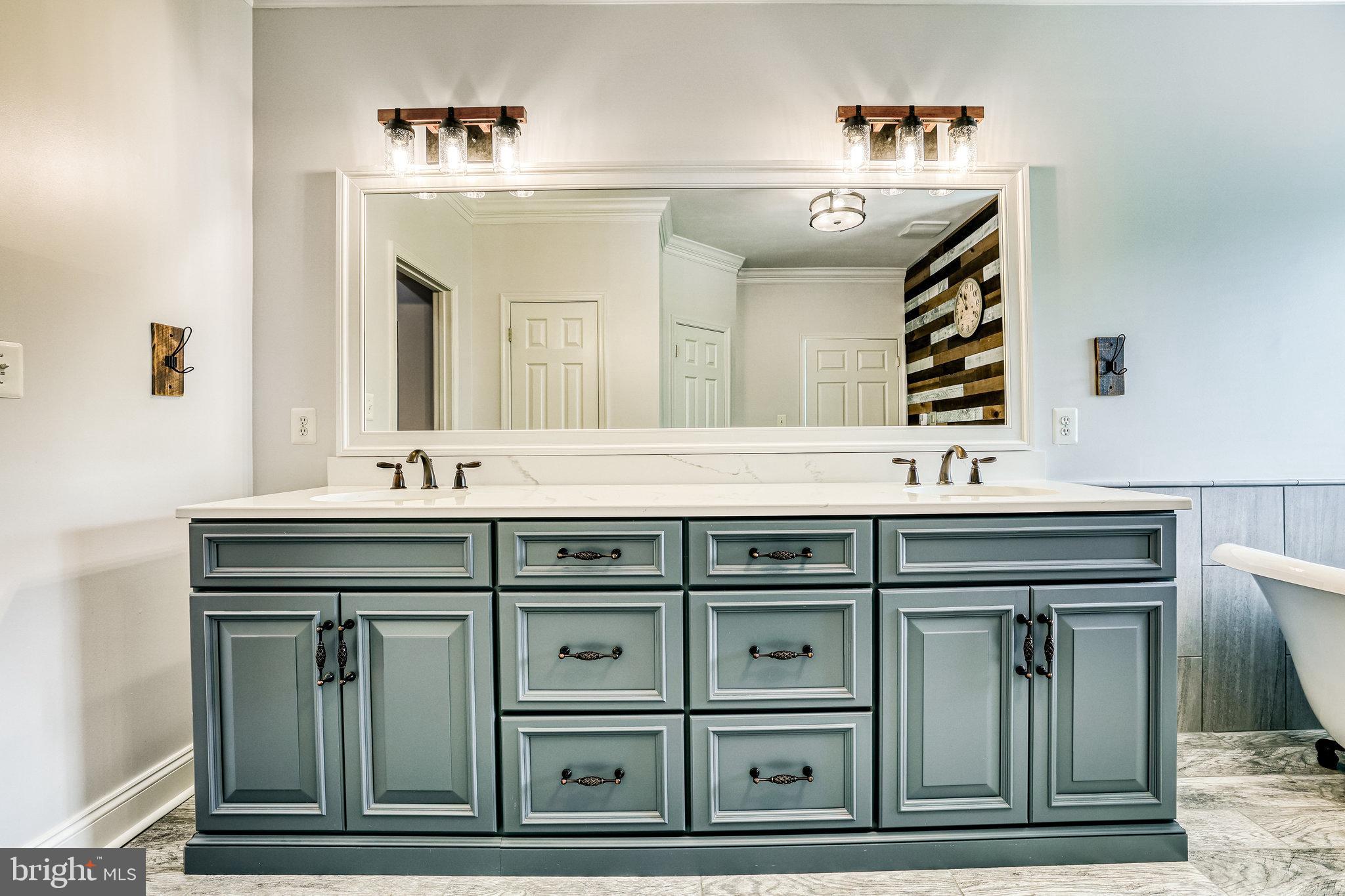 GODFREY - Residential