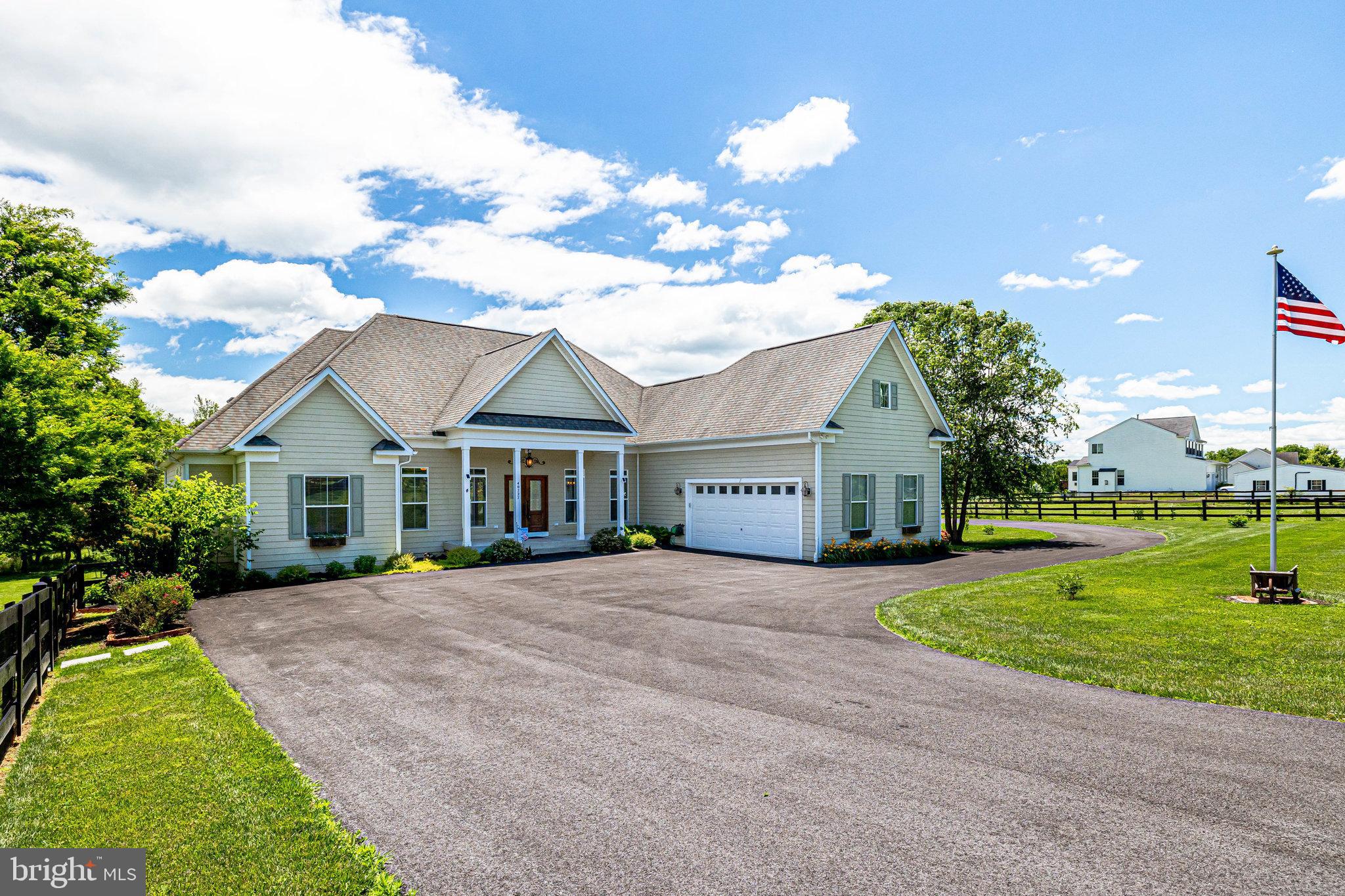 GODFREY - Residential