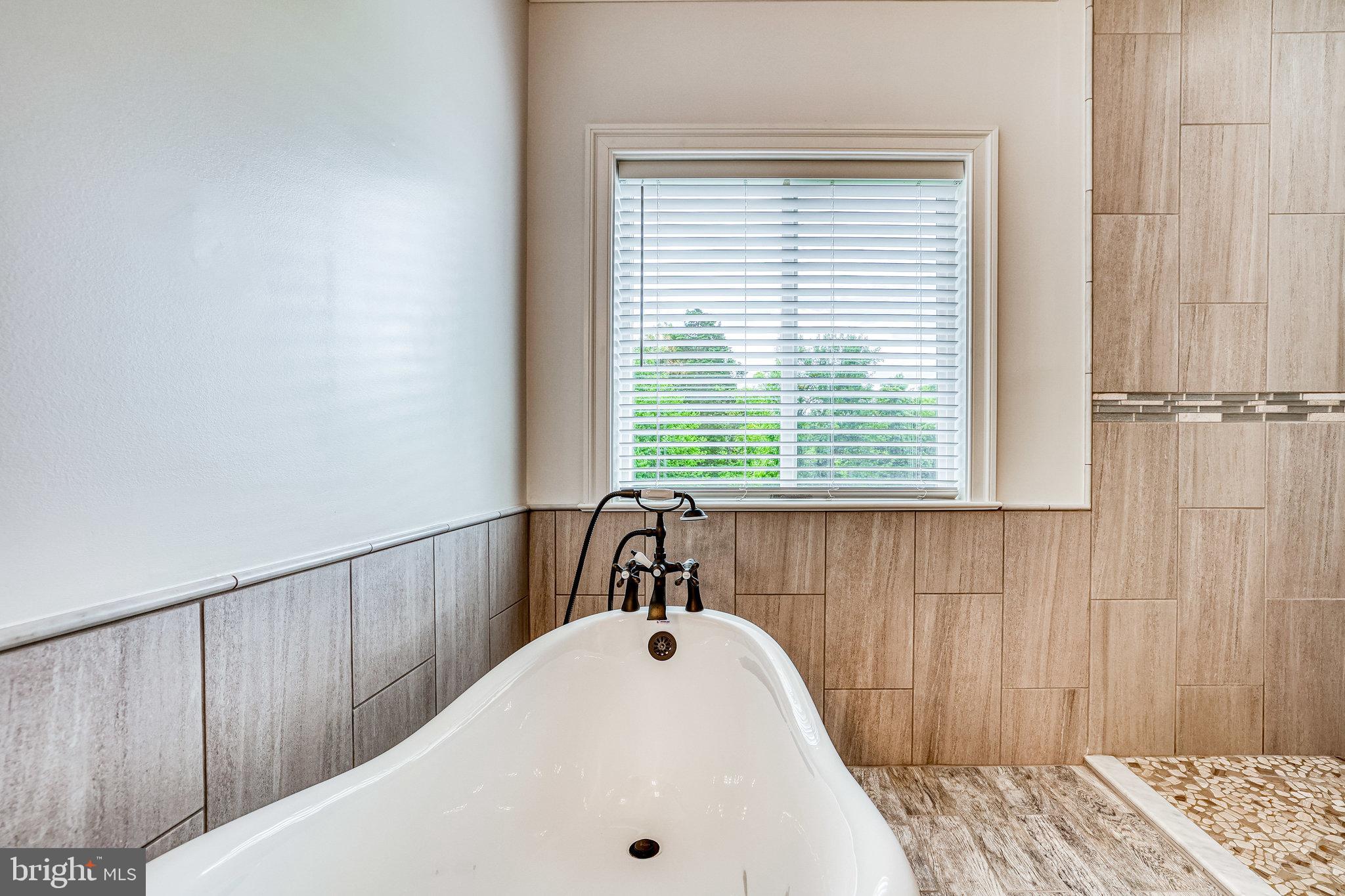 GODFREY - Residential