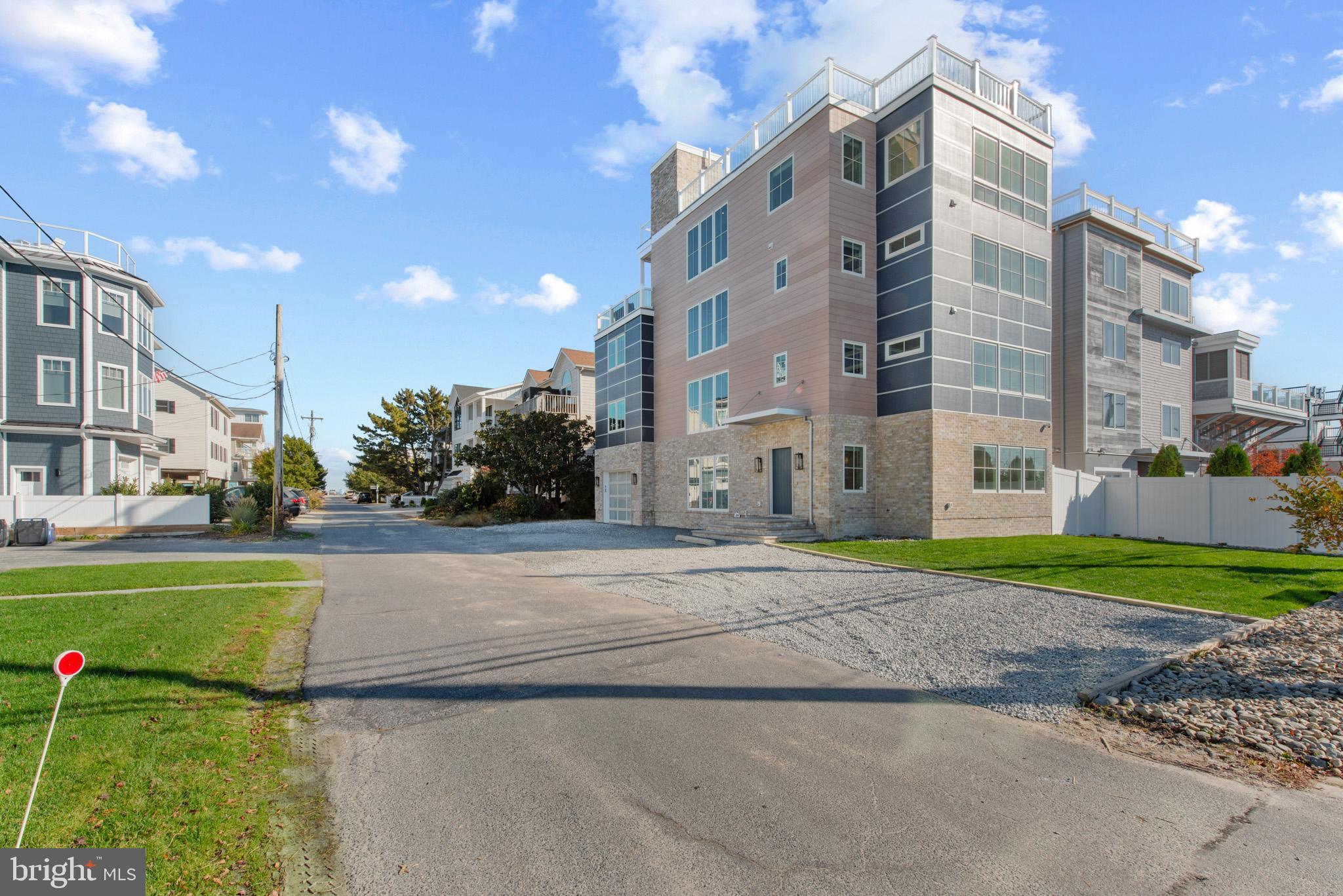 INDIAN BEACH - Residential