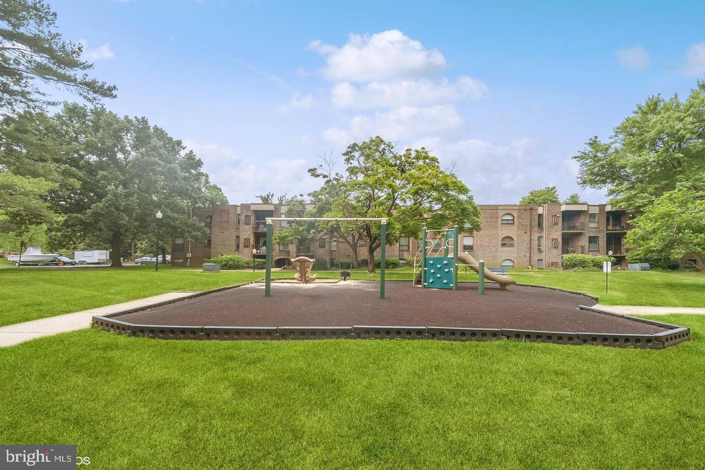 20 SILVERWOOD CIRCLE 5