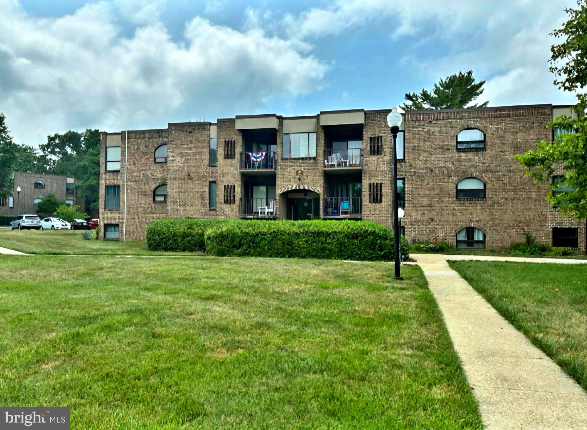 20 SILVERWOOD CIRCLE 5