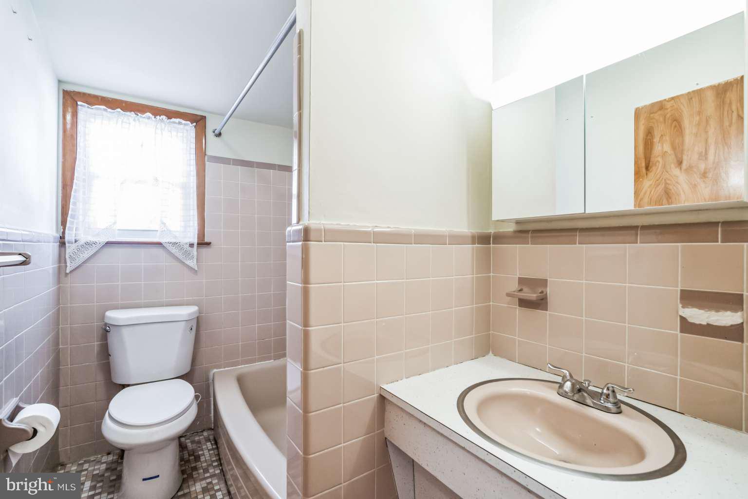 RIDLEY FARMS - Residential