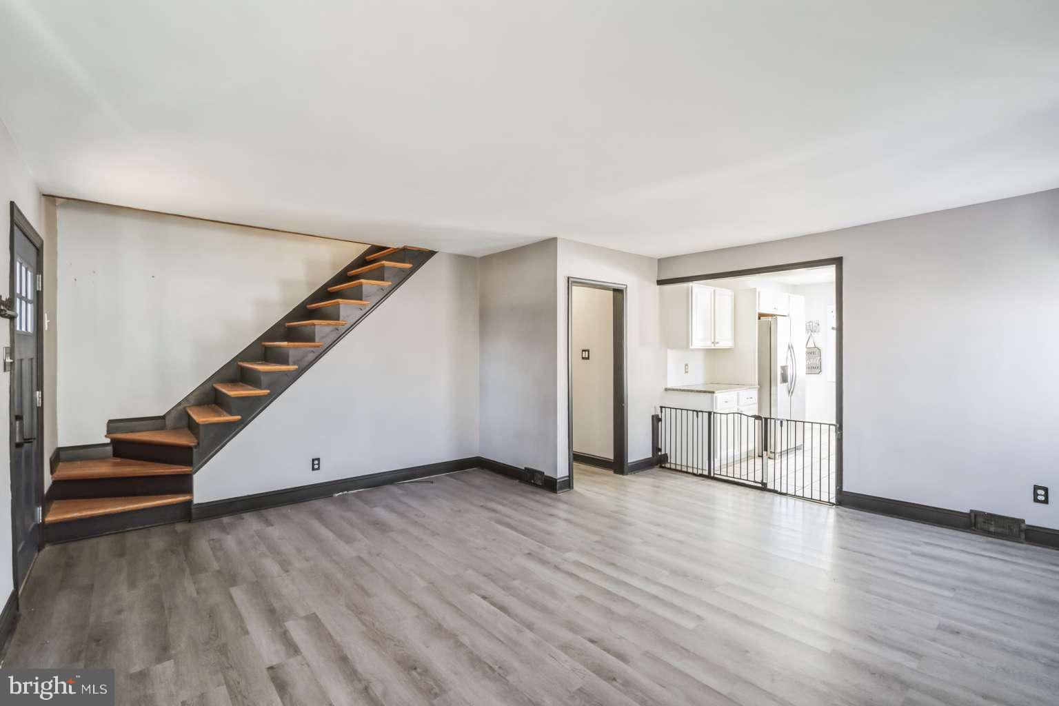 RIDLEY FARMS - Residential