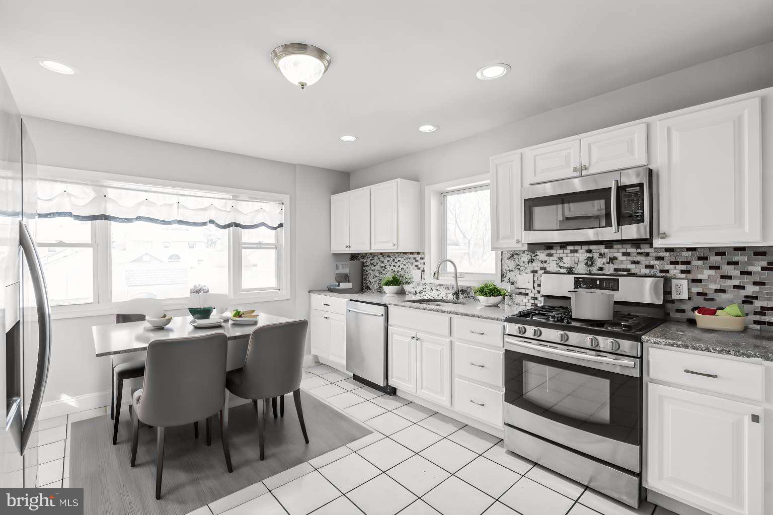 RIDLEY FARMS - Residential