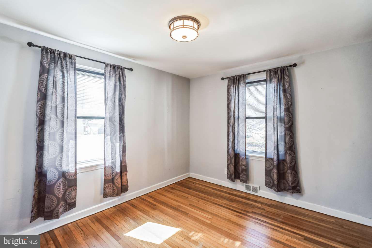 RIDLEY FARMS - Residential