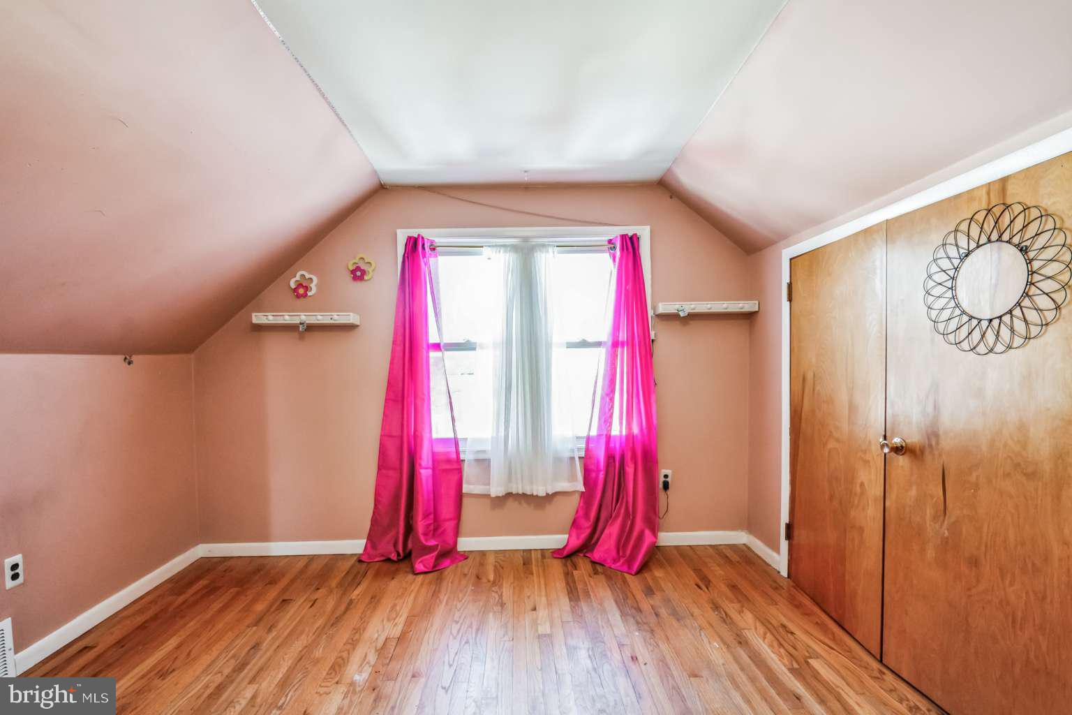 RIDLEY FARMS - Residential