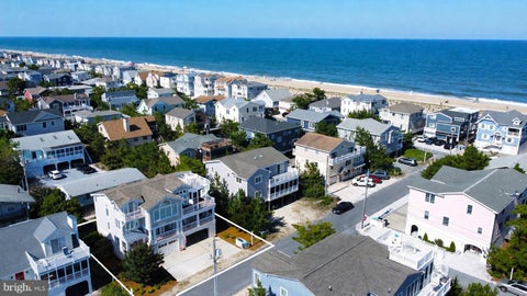 Photo of 7 S 9th Street, SOUTH BETHANY, DE 19930 (MLS # DESU2115930)
