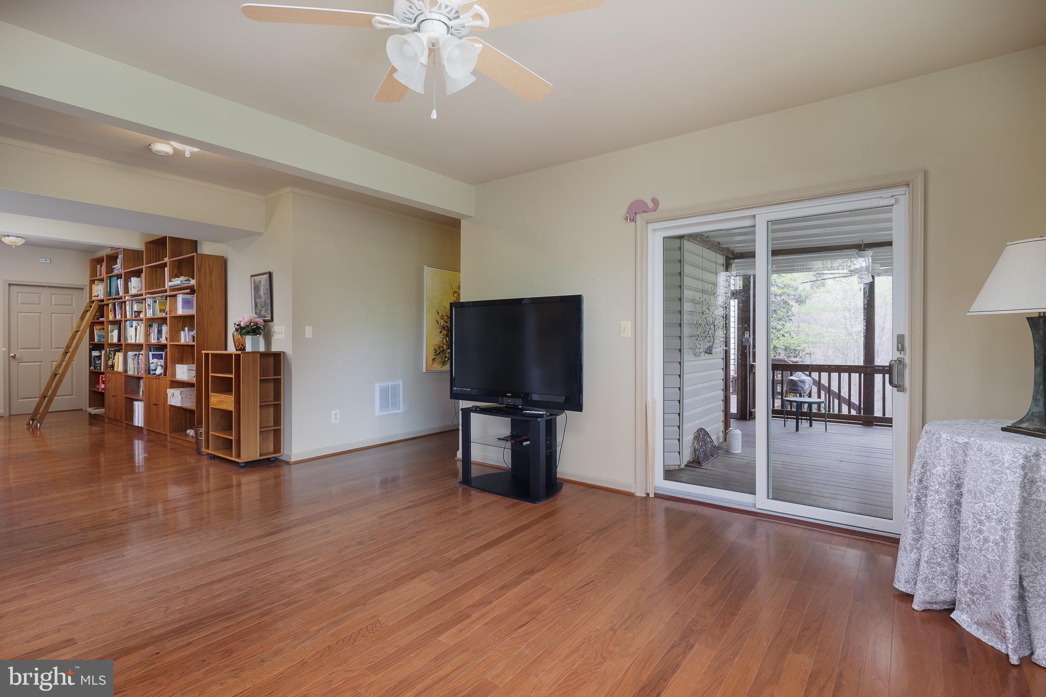 MALLARD LANDING - Residential