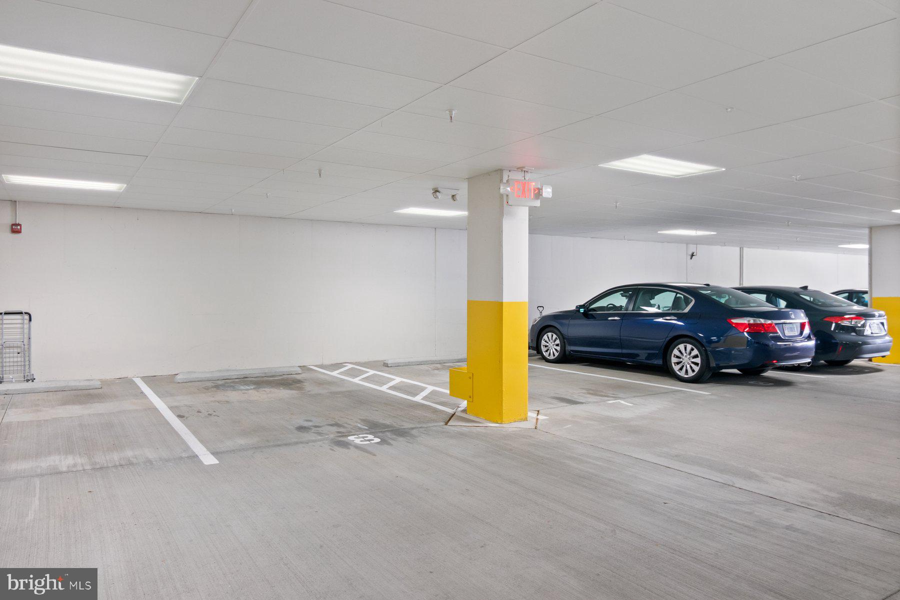 FLATS AT METROWEST - Residential Lease