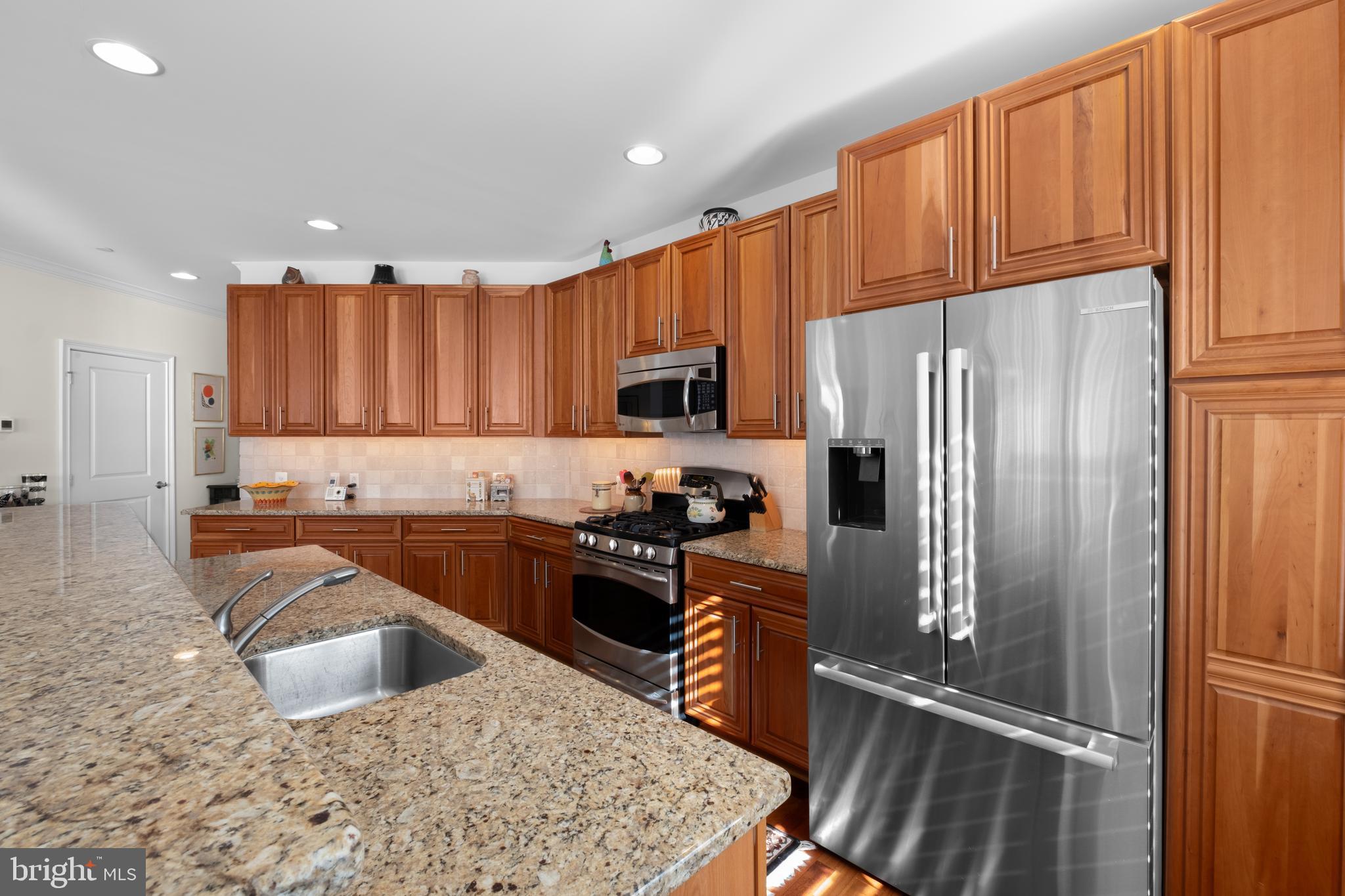 NAVAL SQUARE - Residential