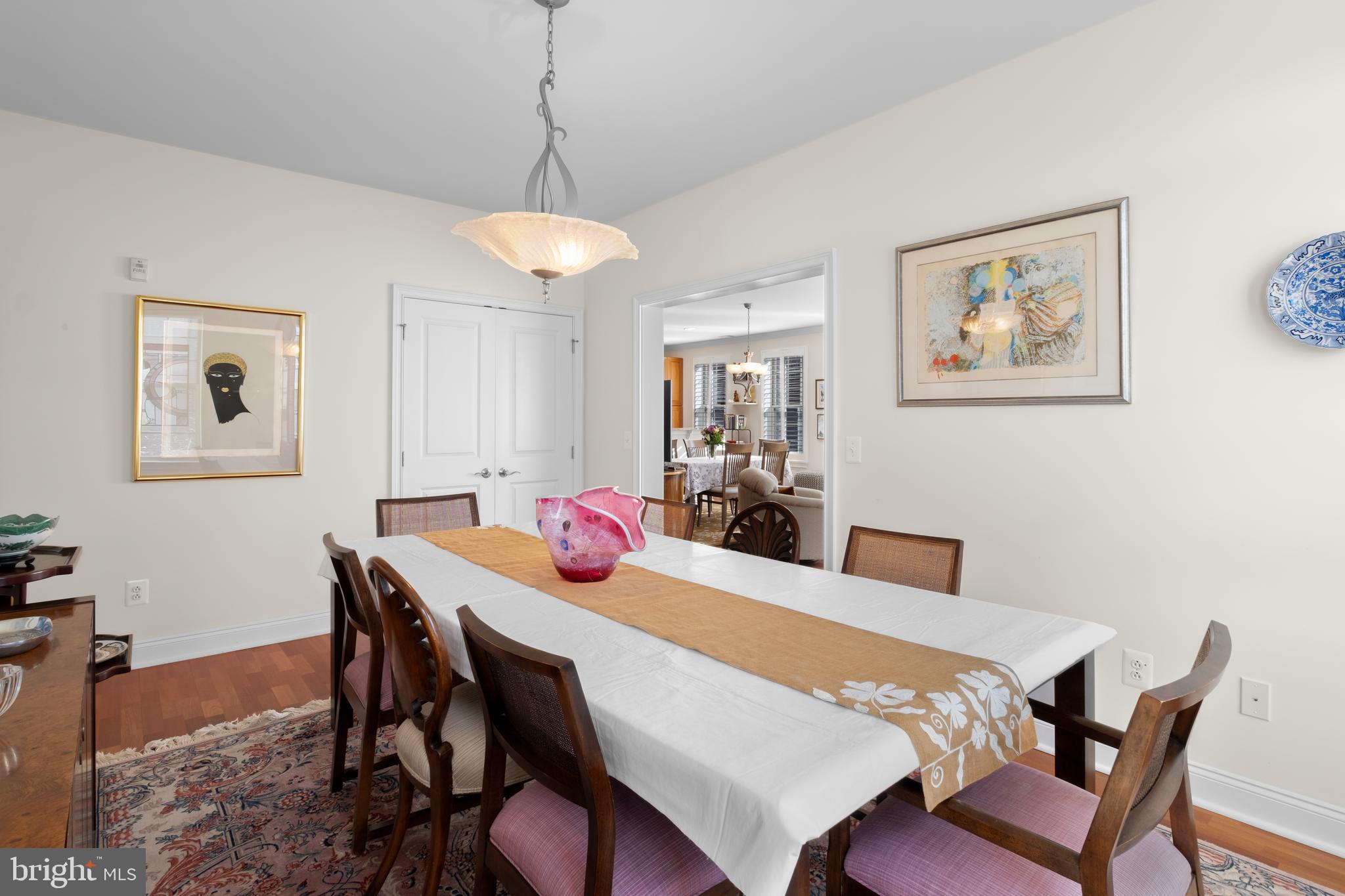 NAVAL SQUARE - Residential