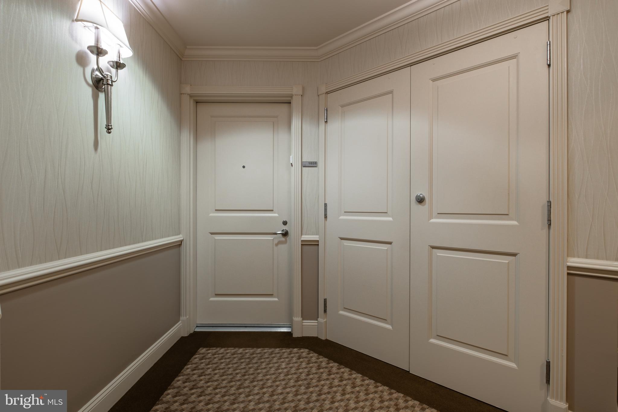 NAVAL SQUARE - Residential