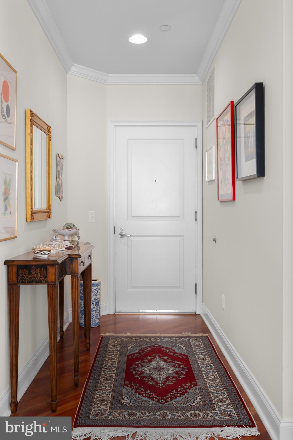 NAVAL SQUARE - Residential