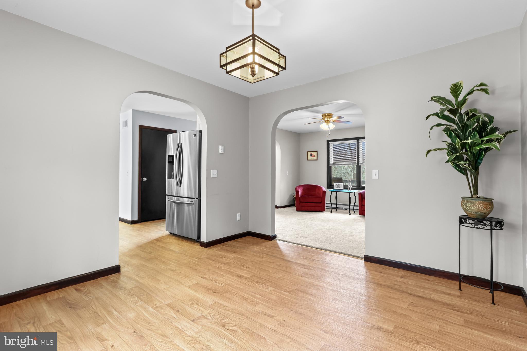 SAW CREEK ESTATES - Residential