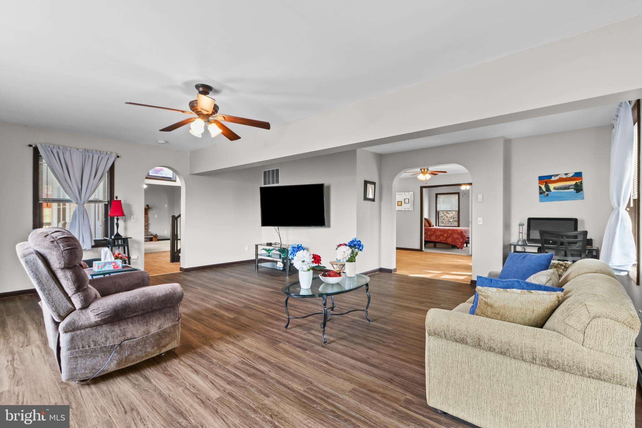 SAW CREEK ESTATES - Residential