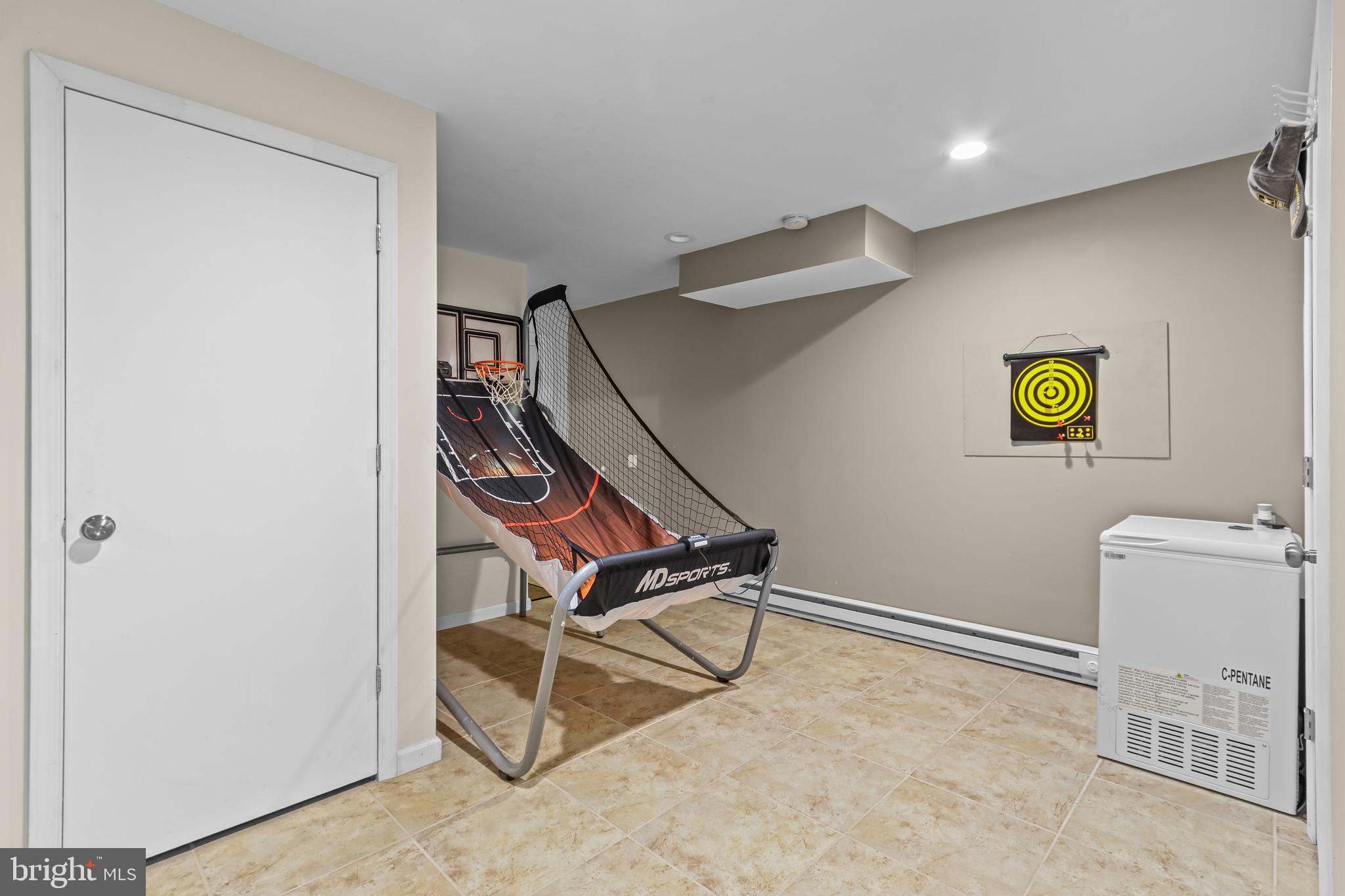 SAW CREEK ESTATES - Residential