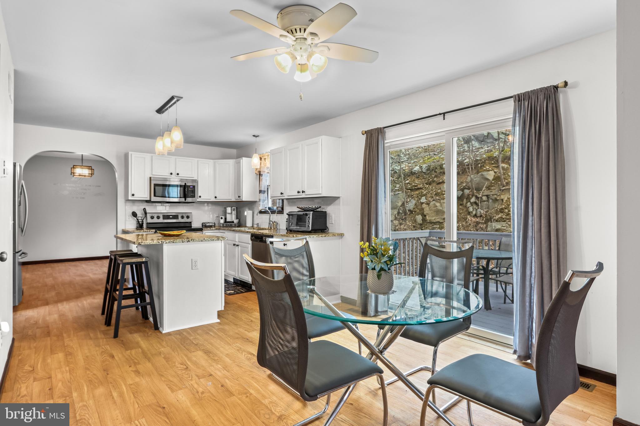 SAW CREEK ESTATES - Residential