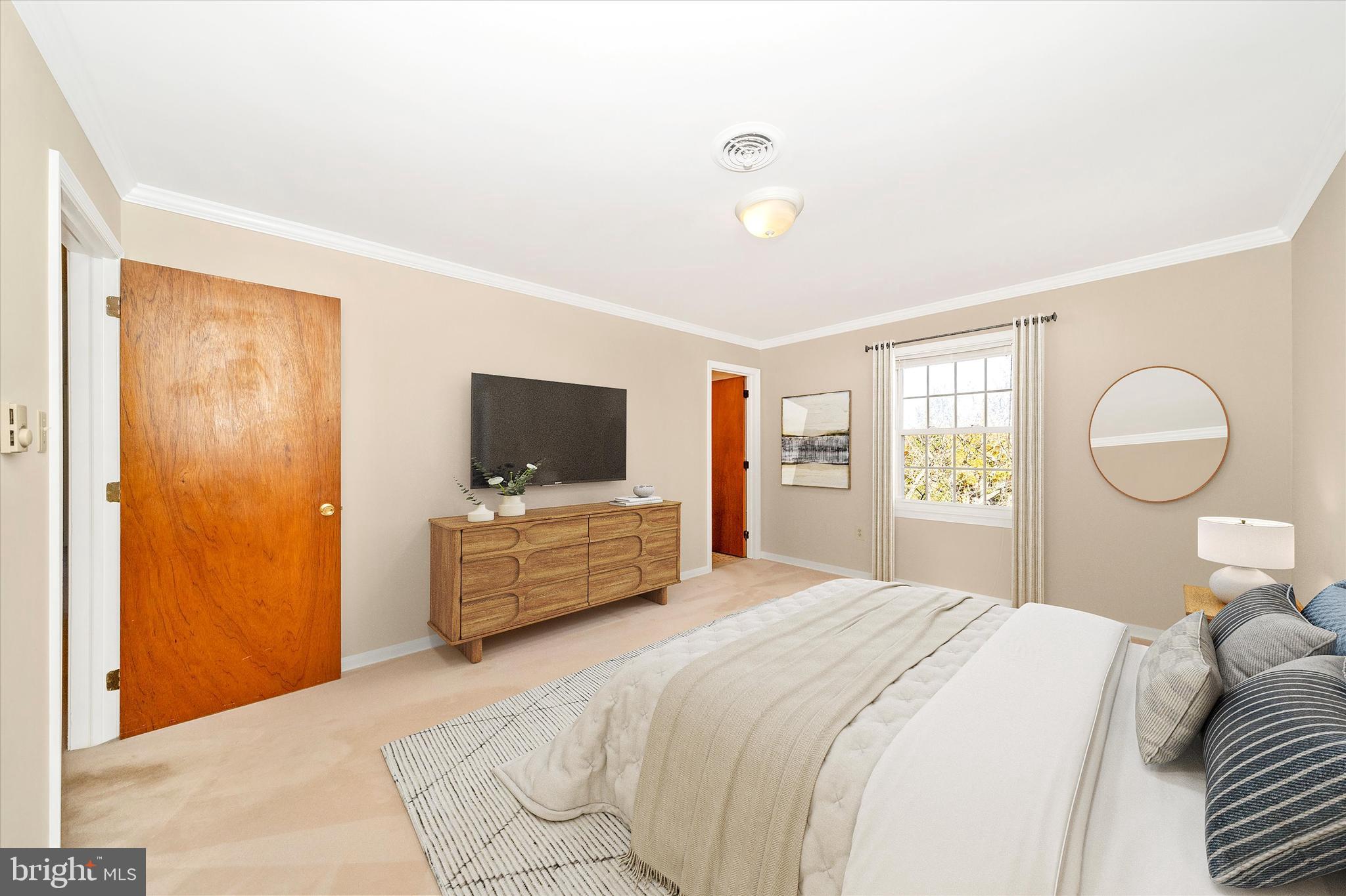 TWIN CREEK PLAZA - Residential